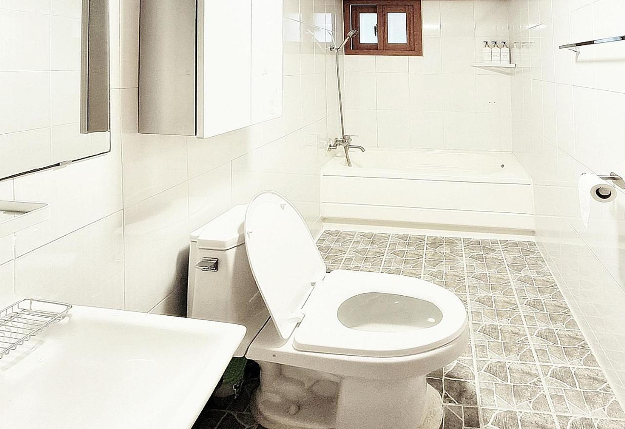 Hongik Hongdae Yeonnam Hoi-House Appartement Seoel Buitenkant foto