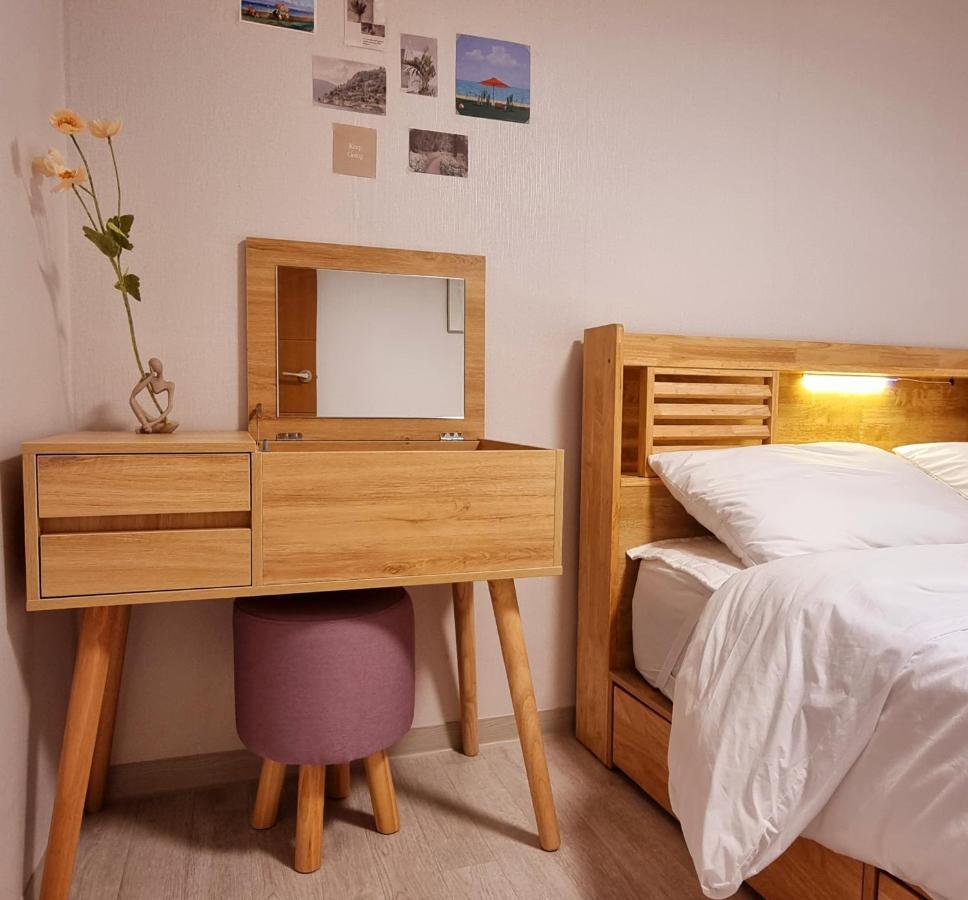 Hongik Hongdae Yeonnam Hoi-House Appartement Seoel Buitenkant foto